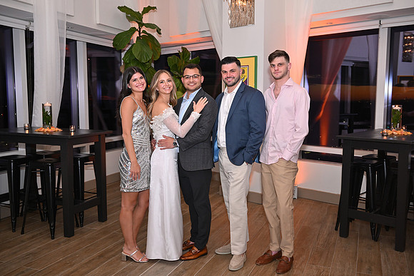 155 Weinstock-GMStudios