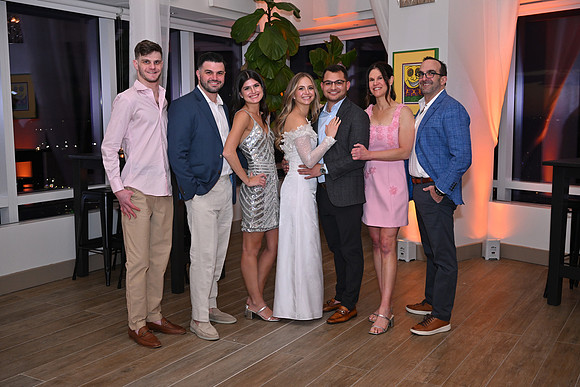 160 Weinstock-GMStudios