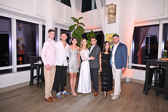 184 Weinstock-GMStudios