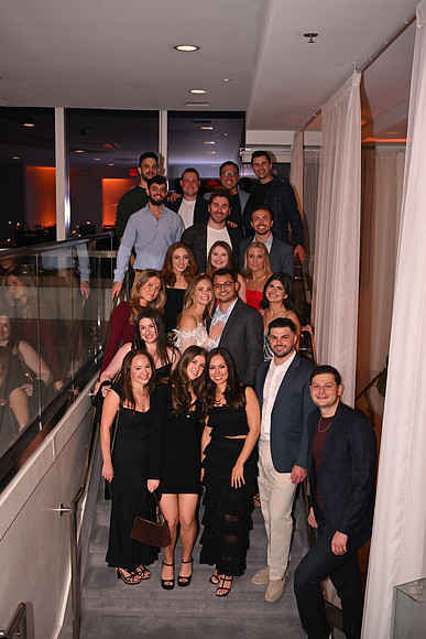 300 Weinstock-GMStudios