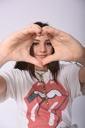 100 Christian-GMStudios