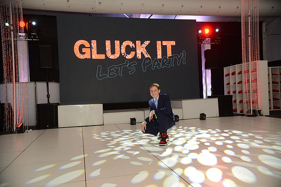 159 Gluck-GMStudios