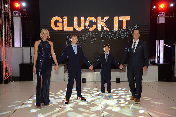 135 Gluck-GMStudios