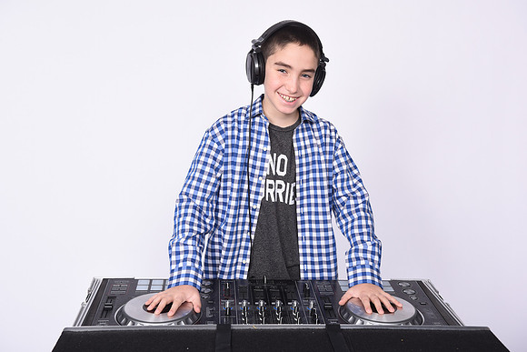 016 Adler-GMStudios