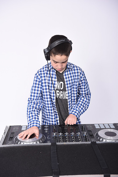 023 Adler-GMStudios
