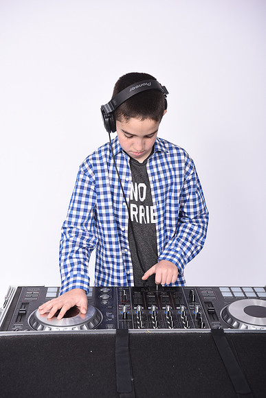 024 Adler-GMStudios