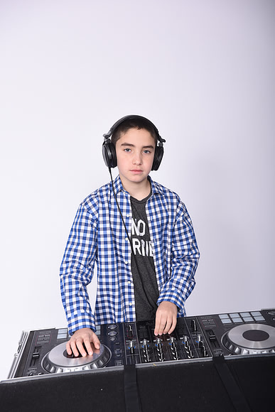 029 Adler-GMStudios