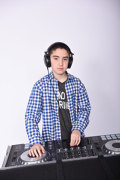 030 Adler-GMStudios