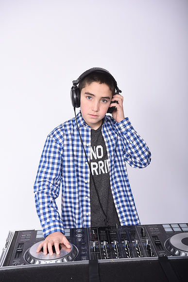 033 Adler-GMStudios