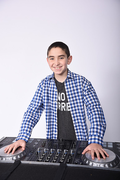 040 Adler-GMStudios
