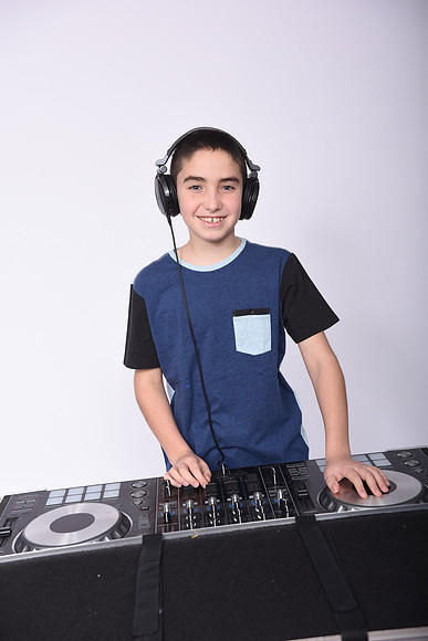 052 Adler-GMStudios