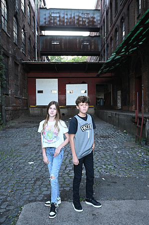 135 Grossman-GMStudios