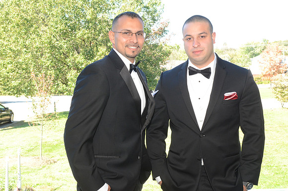 329 Annie & Greg-GMStudios