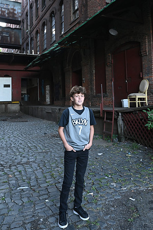 096 Grossman-GMStudios