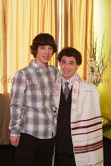 071 Greenberg_GMStudios