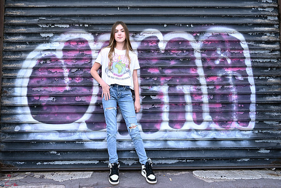 143 Grossman-GMStudios