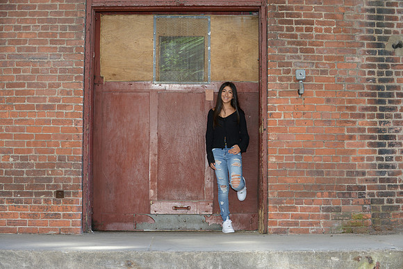 105 Golden-GMStudios