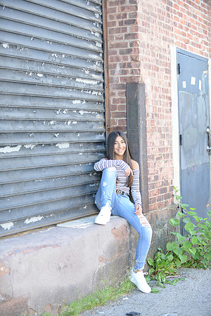 192 Golden-GMStudios