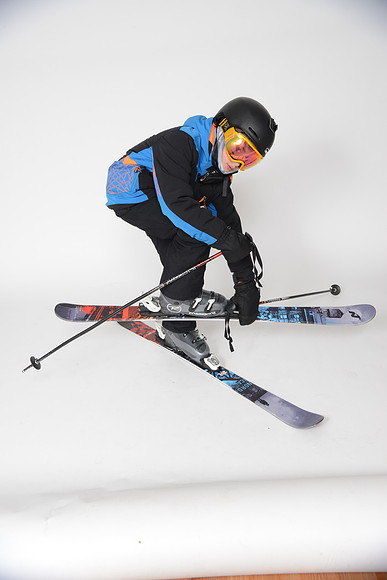 125 Grossman-GMStudios