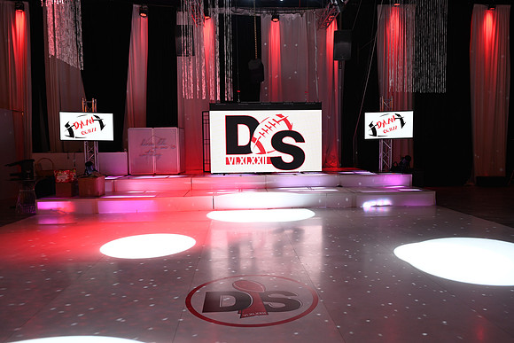 332 Strauss-GMStudios